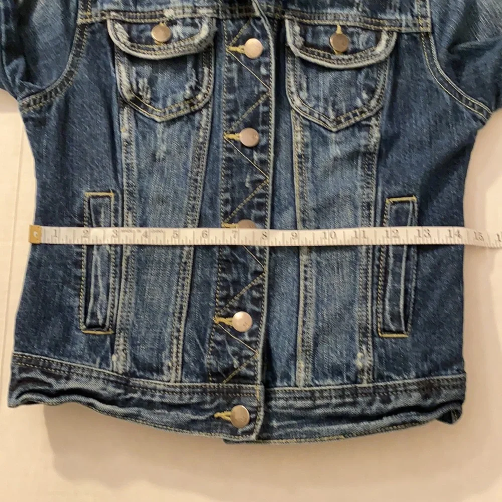 Forever 21 | 2.1 denim jacket size small